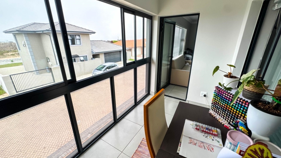 3 Bedroom Property for Sale in Dana Bay Western Cape